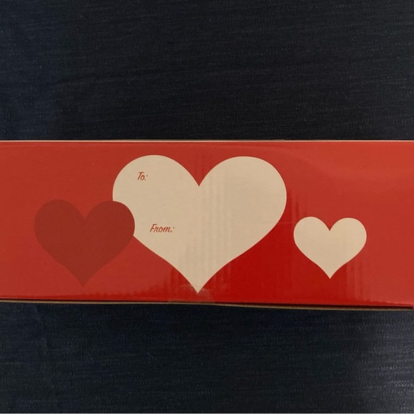 FLOMO Valentines Day Mug Set of Two Red with White Heart and Love Design - Picture 10 of 12